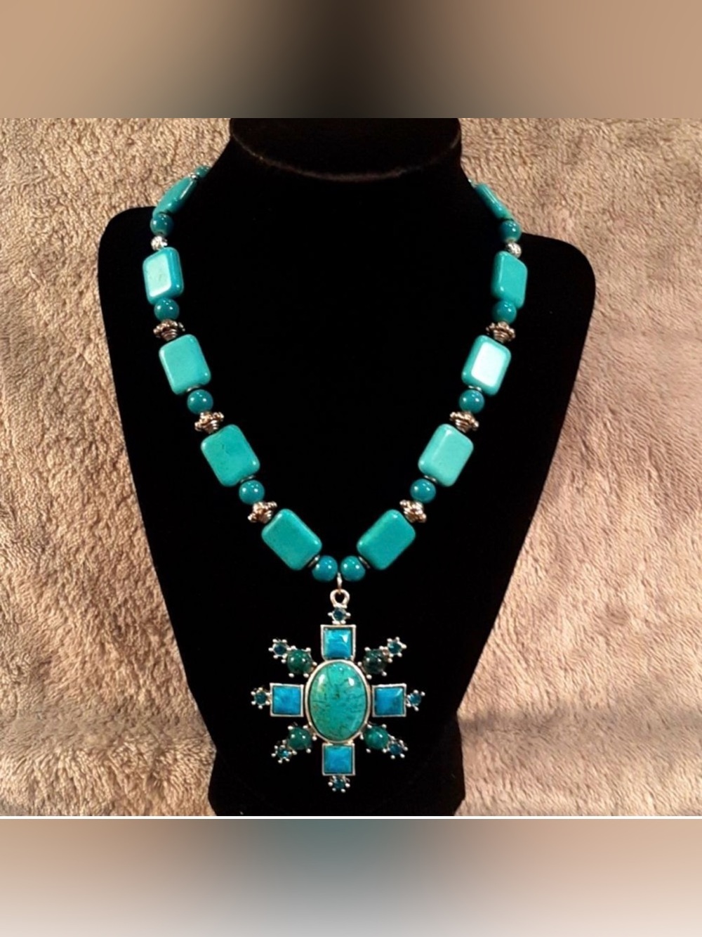 Turquoise Silver Chunky Beaded Necklace